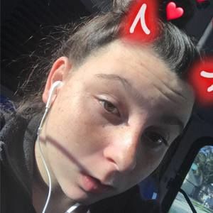 Meet your Posher, Layla